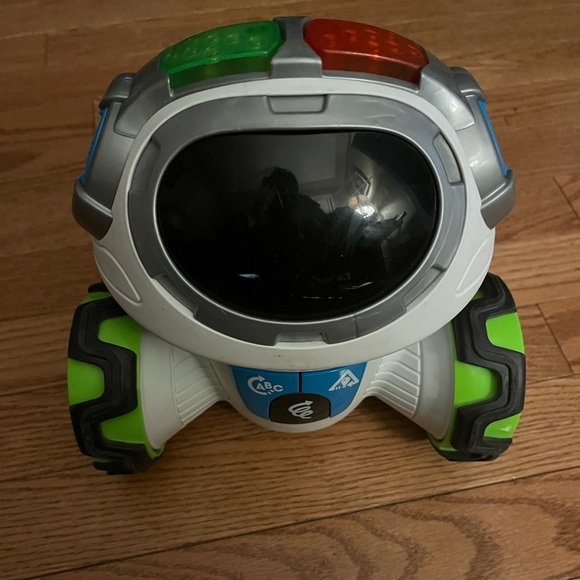 ❤️Host Pick❤️Fisher Price Think&Learn Teach&Tag Movi Interactive Robot Toy Light - Picture 1 of 2